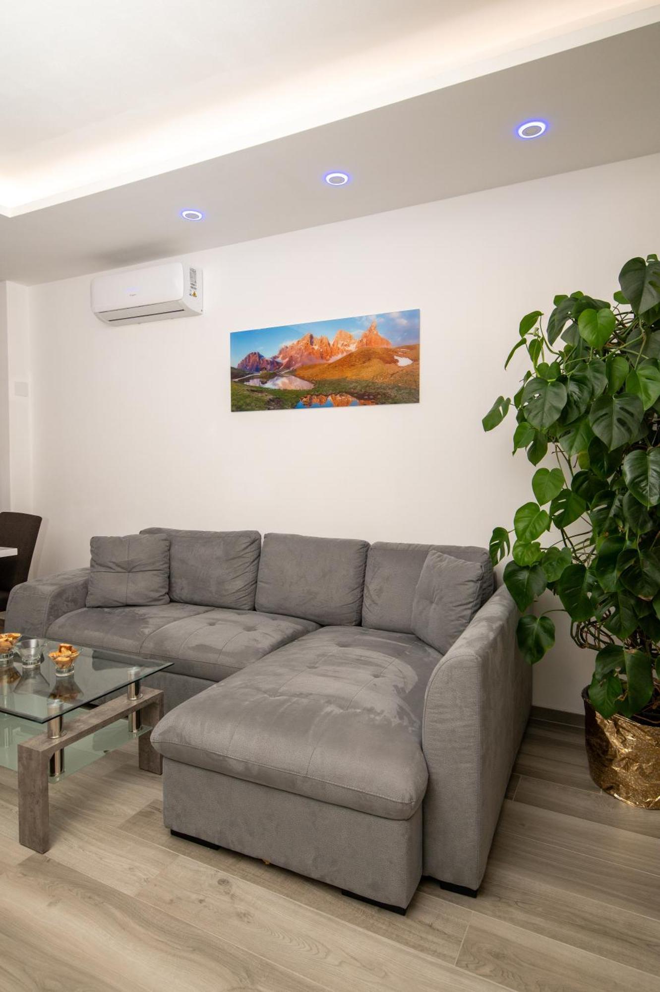 Imperial Deluxe Apartment Merano Exterior photo